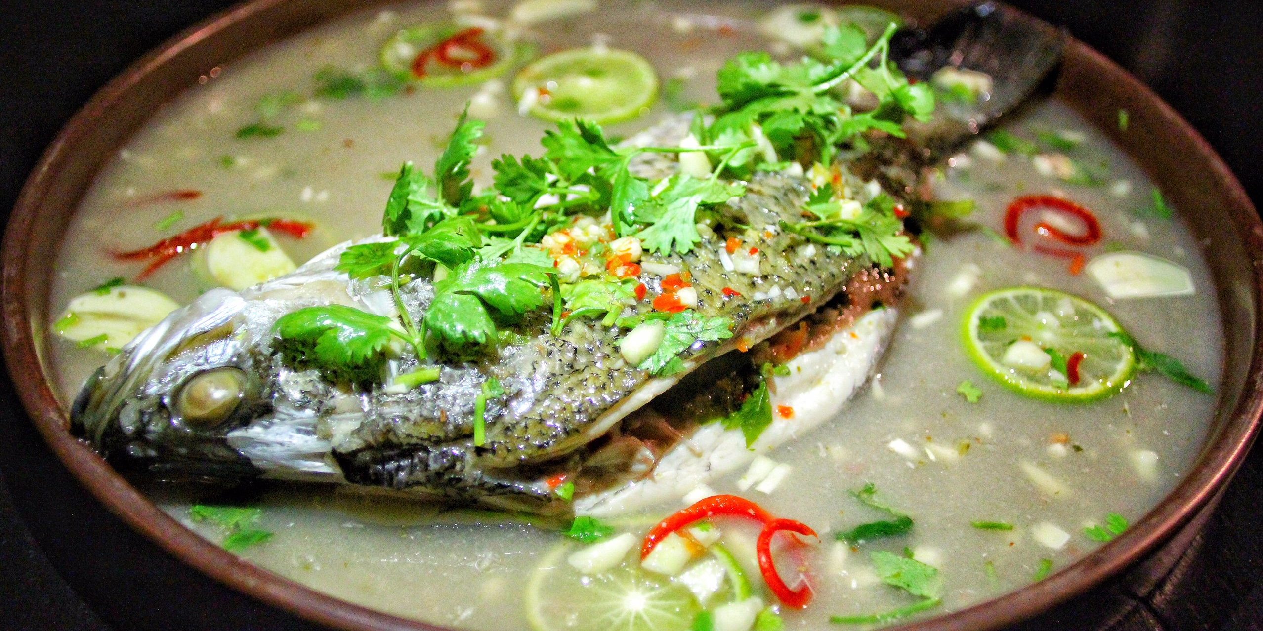SRI-TRANG-Phulay-Bay-a-Ritz-Carlton-Reserve-fish